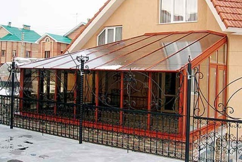naklonnaya-veranda